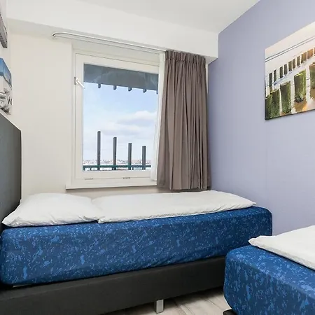 Strandslag Casa Brownie Julianadorp