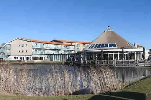 Strandslag Casa Brownie דירה יוליאנאדורפ